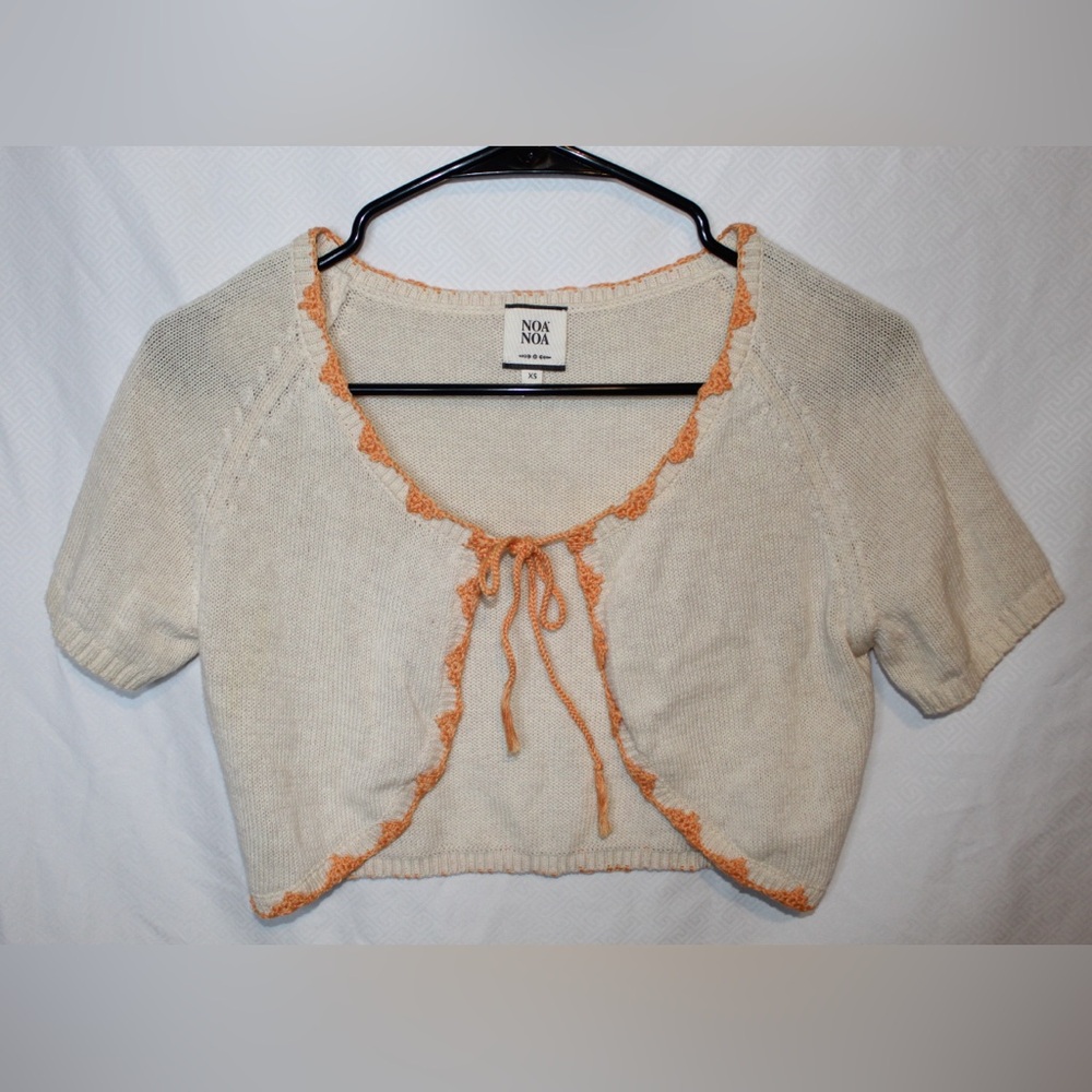 Cream and Orange Shrug Sweater with Scalloped Trim
